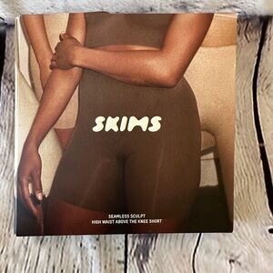 SKIMS Solutionwear High Waist Shorts in Brown